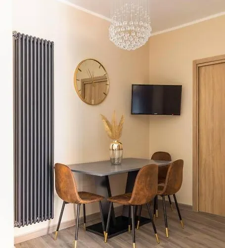 Charming Trastevere Two Apartment